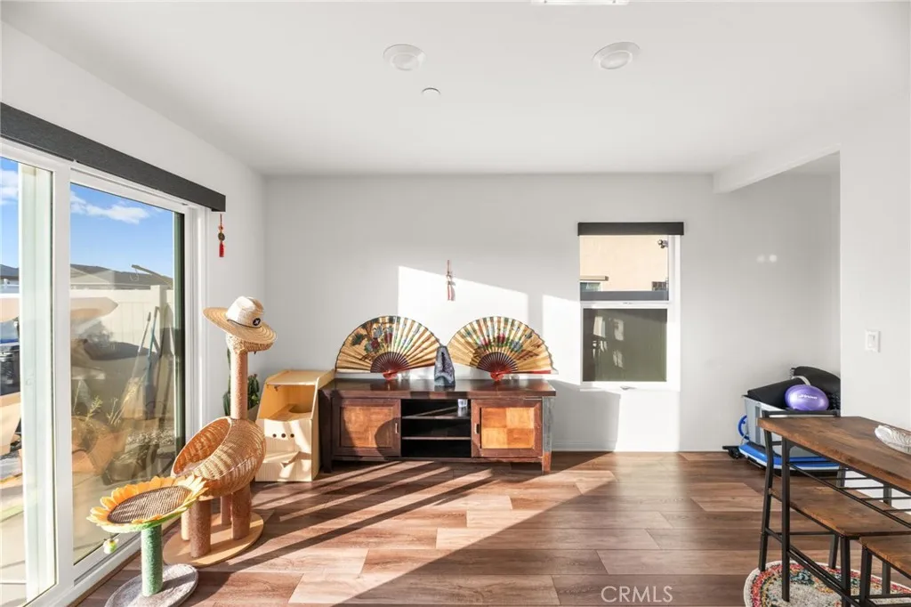 27878 Calle Talavera, Menifee, California 92585 home-pic-23