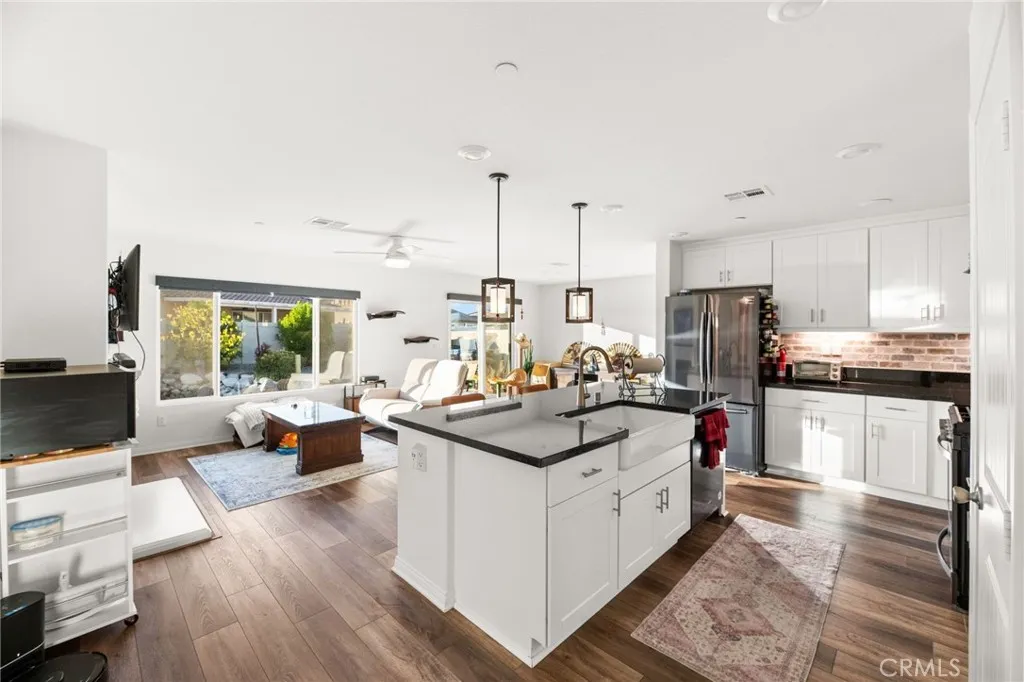 27878 Calle Talavera, Menifee, California 92585 home-pic-12