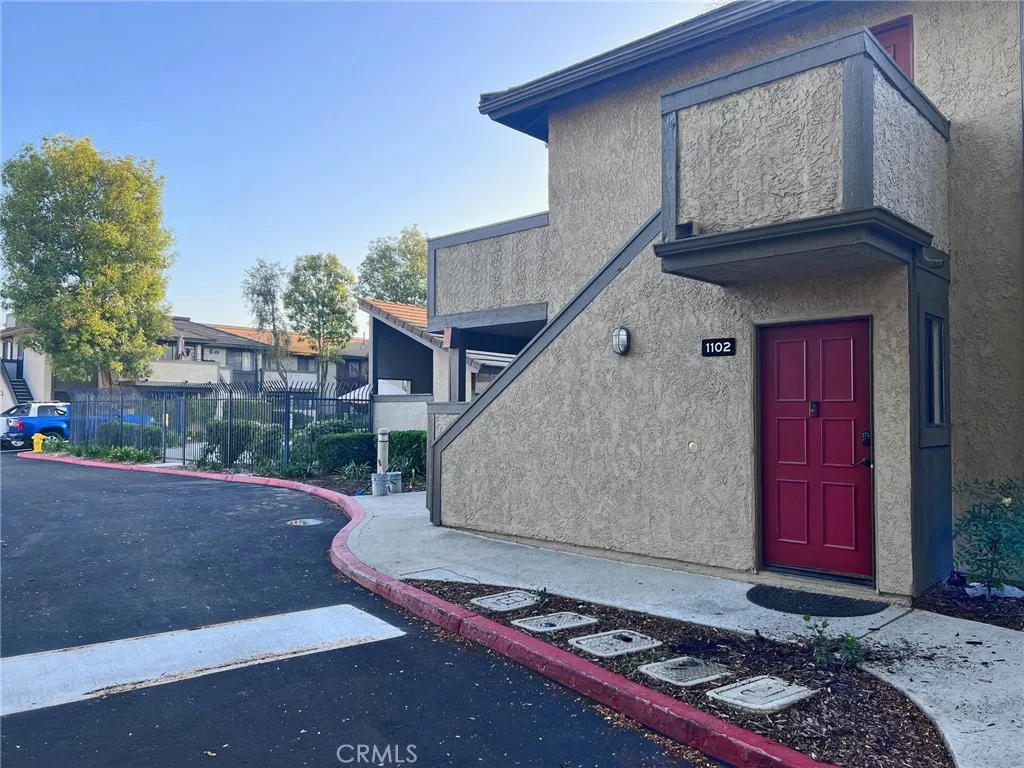 150 Majestic Court 1102, Moorpark, California 93021 home-pic-0