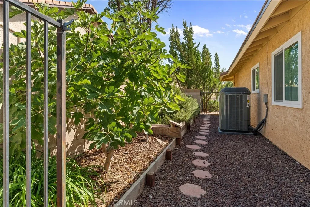 41407 Myrtle, Palmdale, California 93551 home-pic-27
