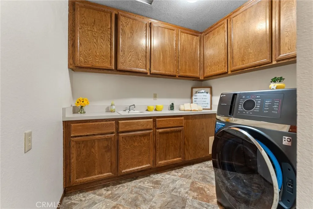 41407 Myrtle, Palmdale, California 93551 home-pic-21