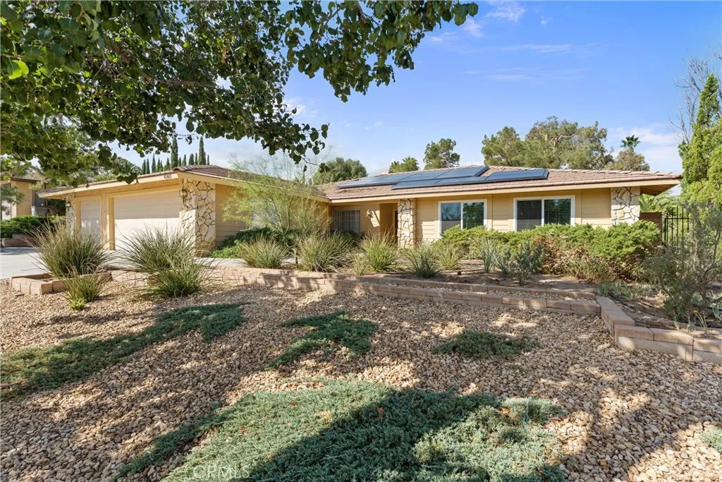 41407 Myrtle, Palmdale, California 93551 home-pic-1