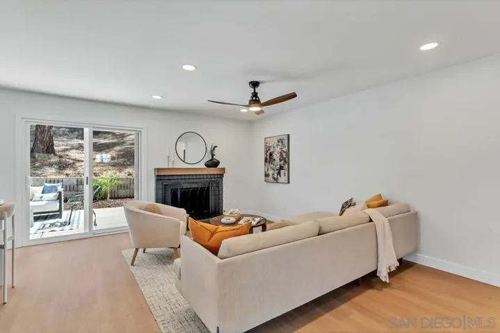 2182 Farrington Dr, El Cajon, California 92020