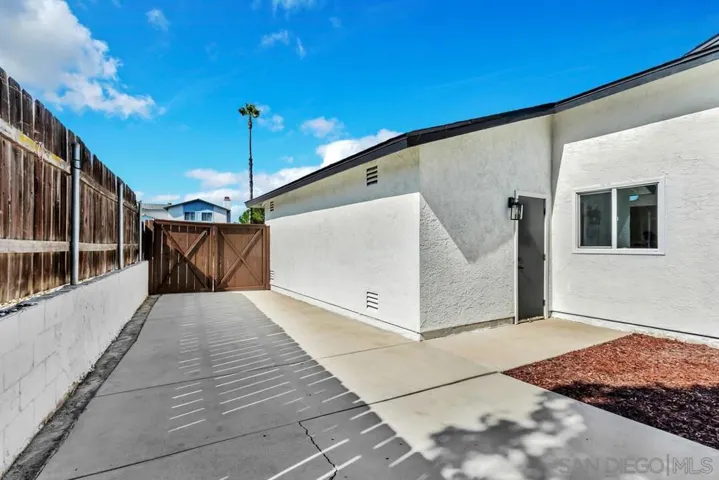 2182 Farrington Dr, El Cajon, California 92020