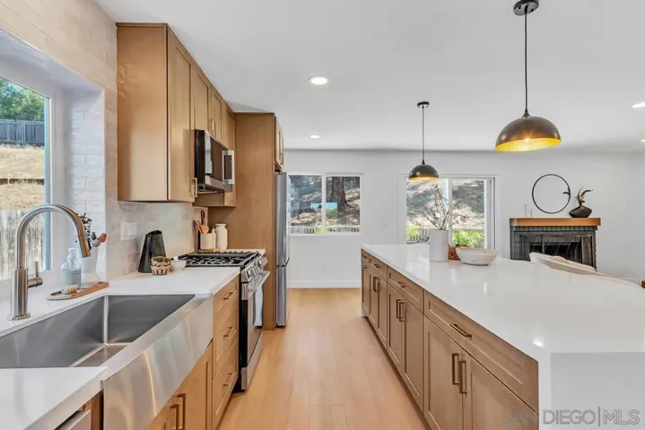 2182 Farrington Dr, El Cajon, California 92020