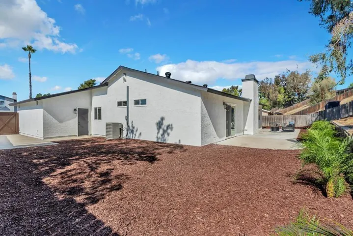 2182 Farrington Dr, El Cajon, California 92020