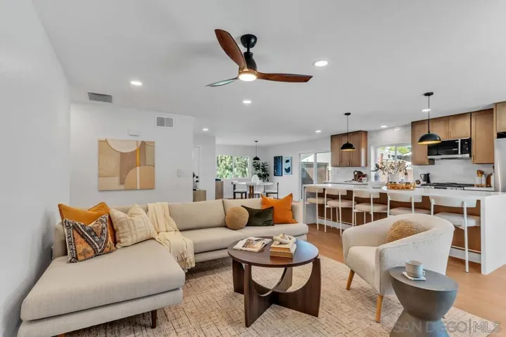 2182 Farrington Dr, El Cajon, California 92020