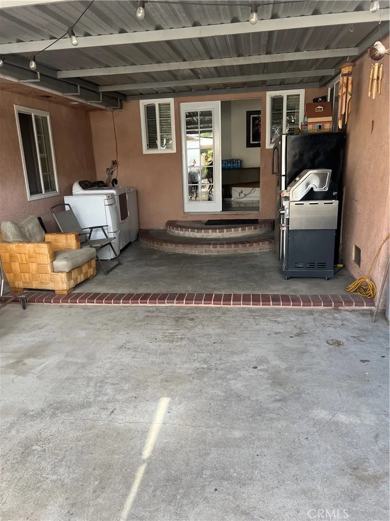 11863 Stanford Avenue, Los Angeles, California 90059 home-pic-6