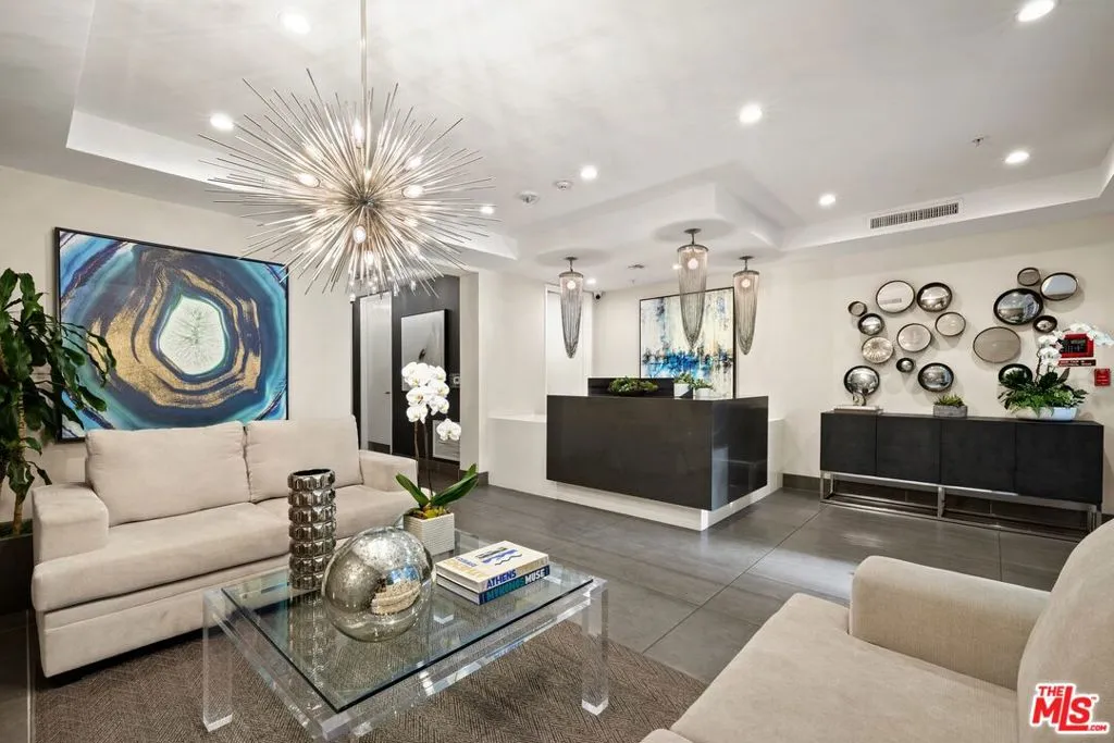 450 N Palm Drive 507, Beverly Hills, California 90210 home-pic-62