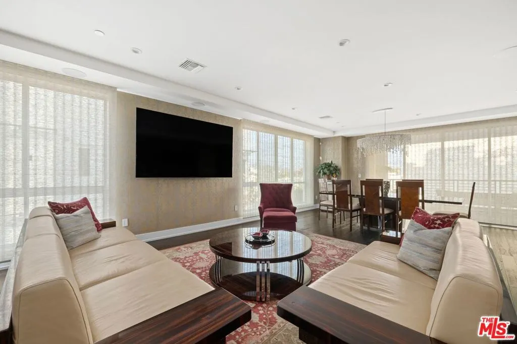 450 N Palm Drive 507, Beverly Hills, California 90210 home-pic-34