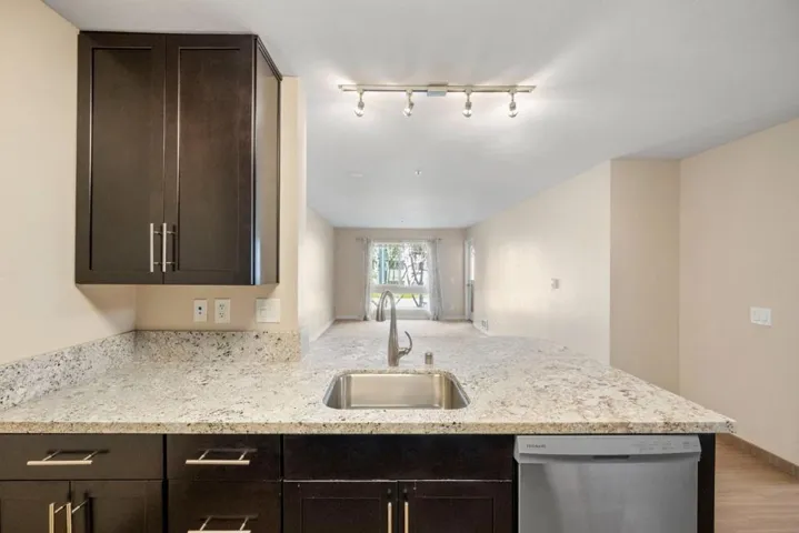 6400 Christie 2208, Emeryville, California 94608