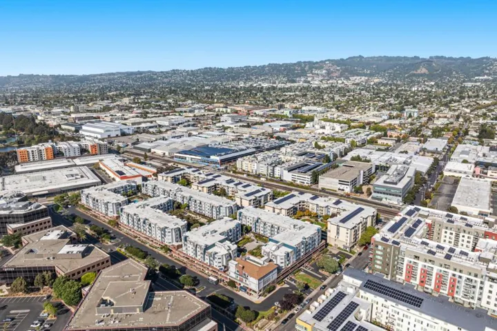 6400 Christie 2208, Emeryville, California 94608