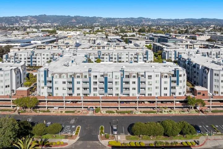 6400 Christie 2208, Emeryville, California 94608