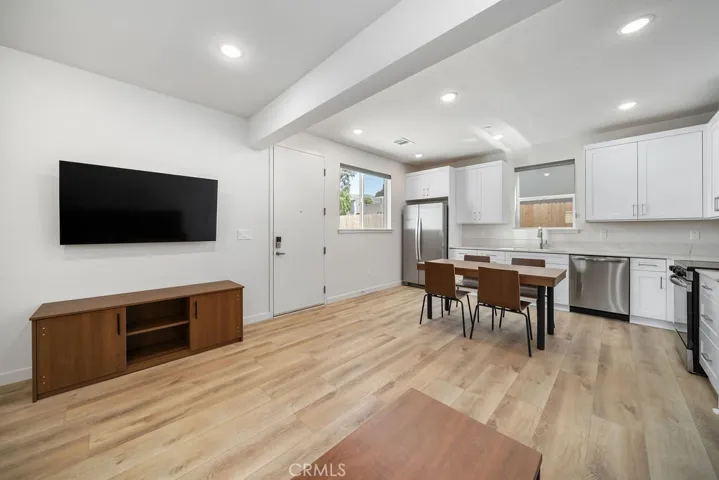 1213 Murray, San Luis Obispo, California 93405