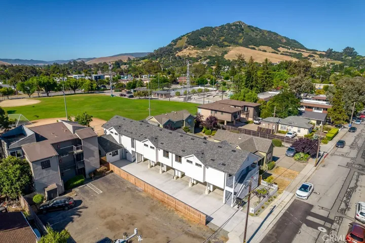 1213 Murray, San Luis Obispo, California 93405