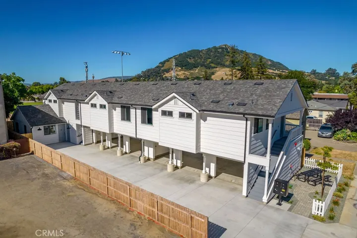 1213 Murray, San Luis Obispo, California 93405