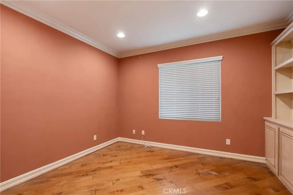 6800 Knightsbridge Court, Eastvale, California 92880 home-pic-18