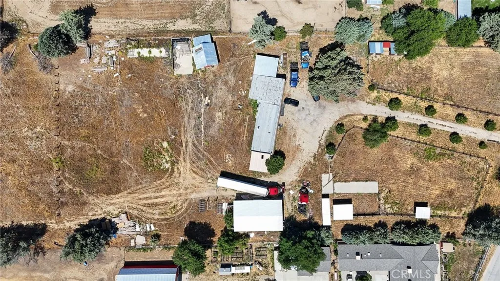 8768 Leona Avenue, Leona Valley, California 93551 home-pic-44