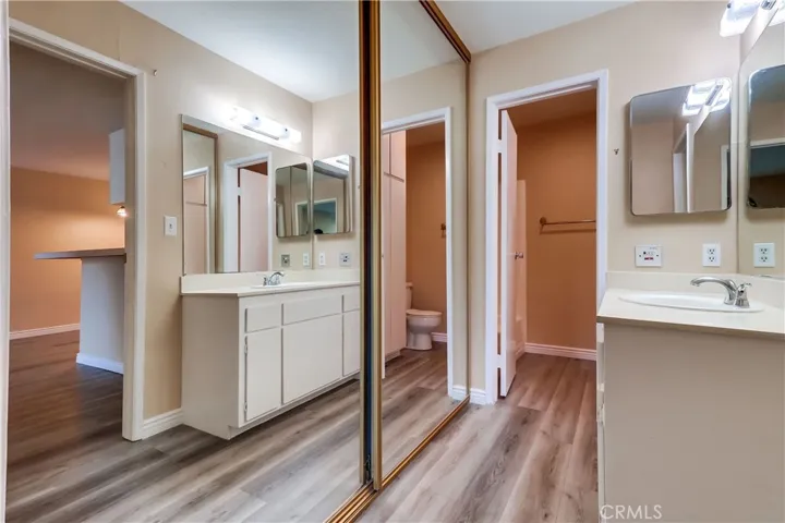 5585 E Pacific Coast 140, Long Beach, California 90804