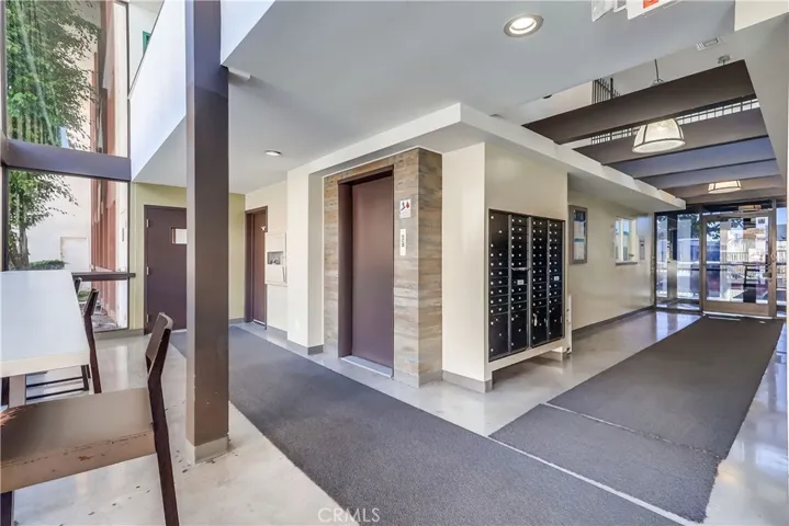 5585 E Pacific Coast 140, Long Beach, California 90804