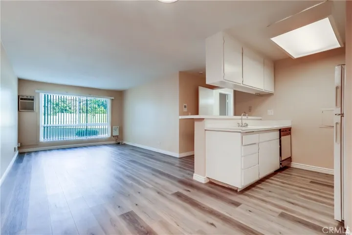 5585 E Pacific Coast 140, Long Beach, California 90804