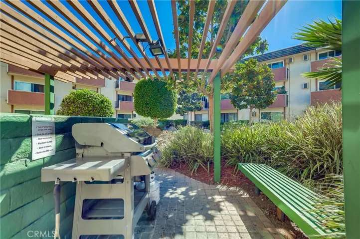 5585 E Pacific Coast 140, Long Beach, California 90804