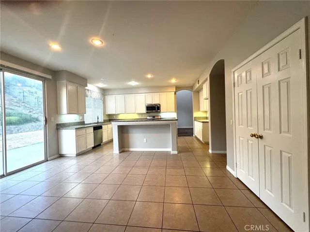 24094 Safiro Court, Wildomar, California 92595