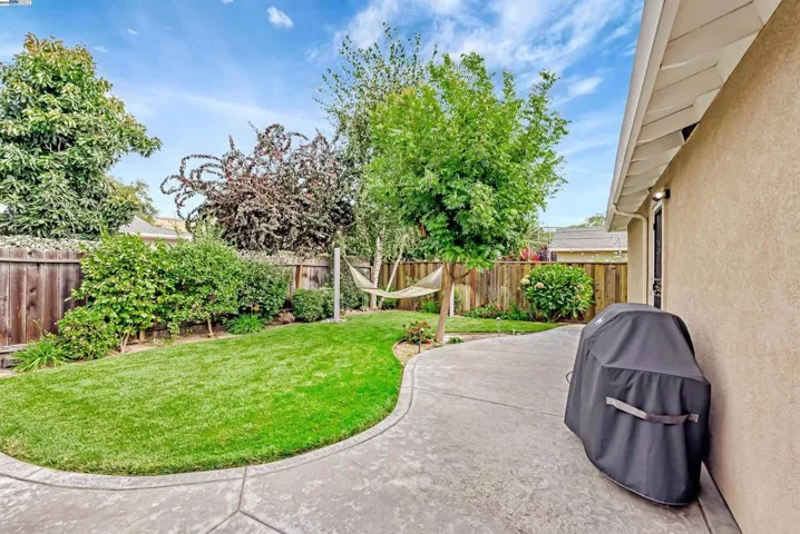 33718 3rd St, Union City, California 94587