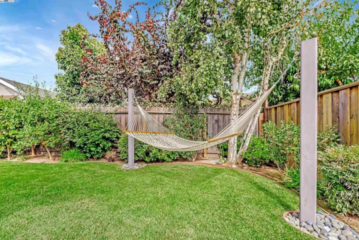 33718 3rd St, Union City, California 94587