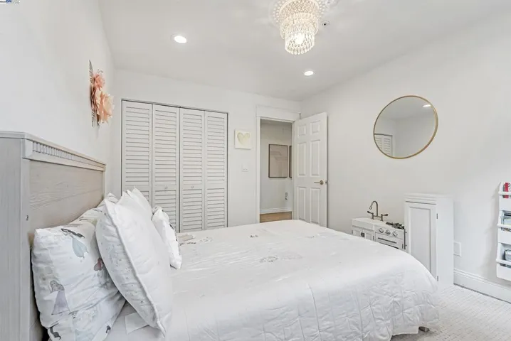 33718 3rd St, Union City, California 94587