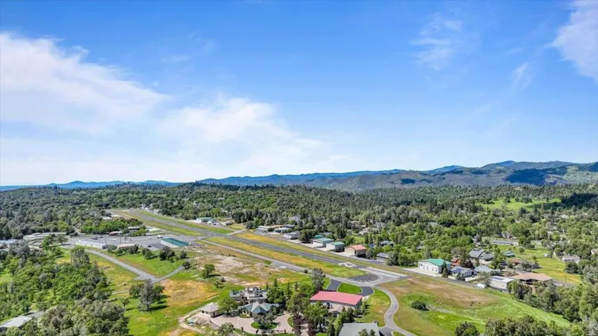 20944 Woodside Way, Groveland, California 95321
