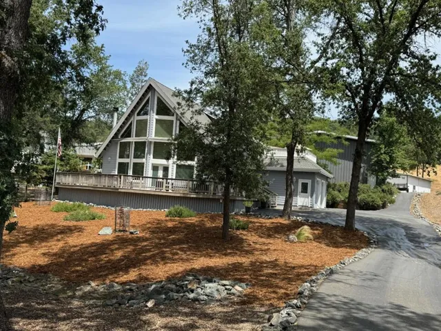 20944 Woodside Way, Groveland, California 95321