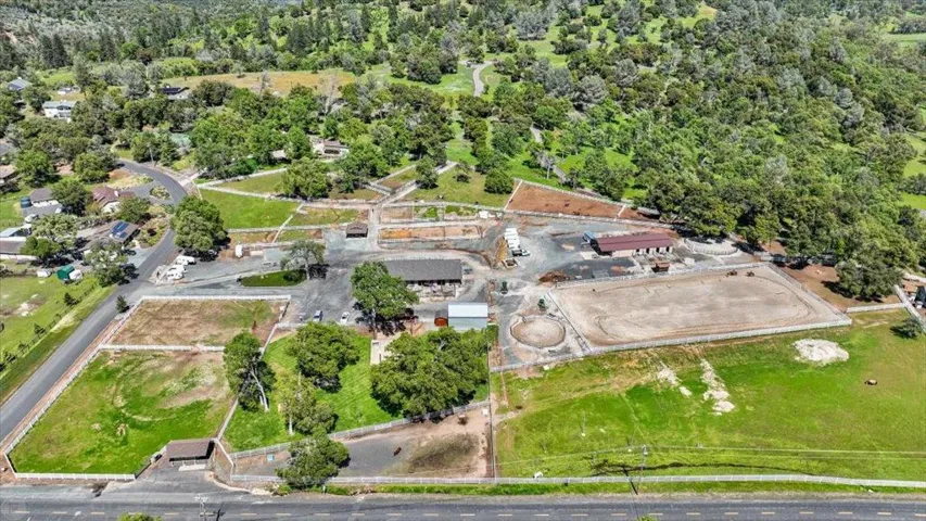 20944 Woodside Way, Groveland, California 95321