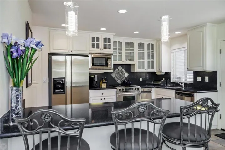 20944 Woodside Way, Groveland, California 95321