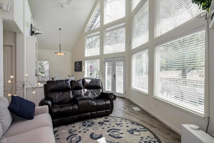 20944 Woodside Way, Groveland, California 95321