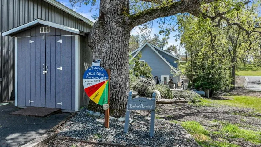 20944 Woodside Way, Groveland, California 95321