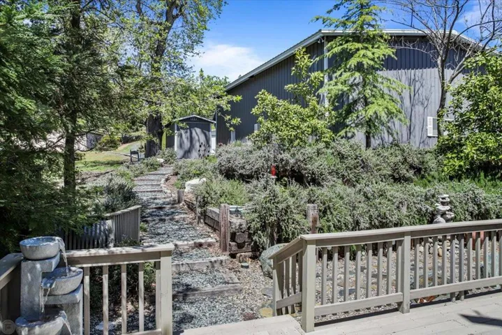 20944 Woodside Way, Groveland, California 95321