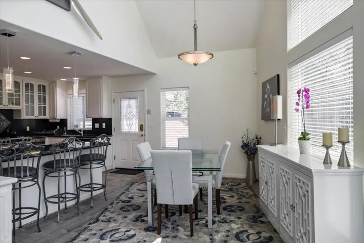 20944 Woodside Way, Groveland, California 95321