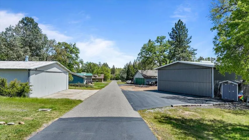 20944 Woodside Way, Groveland, California 95321