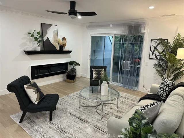 Cozy Living Room Fireplace