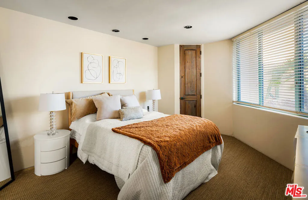 136 Netas Drive, Palm Desert, California 92260 home-pic-30