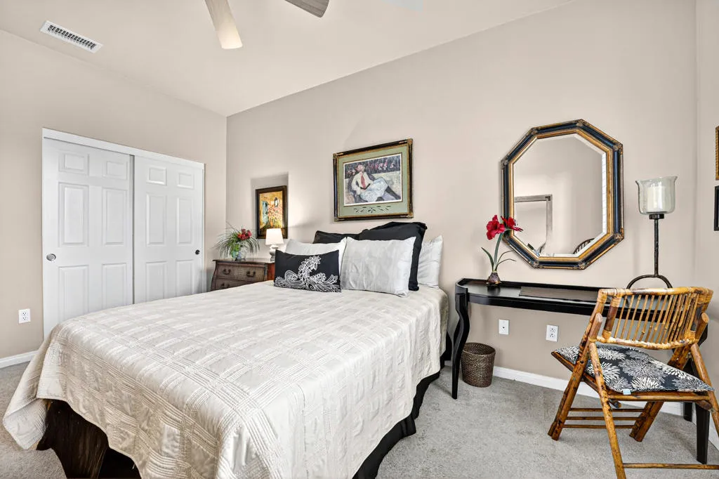 39492 Camino Piscina, Indio, California 92203 home-pic-27
