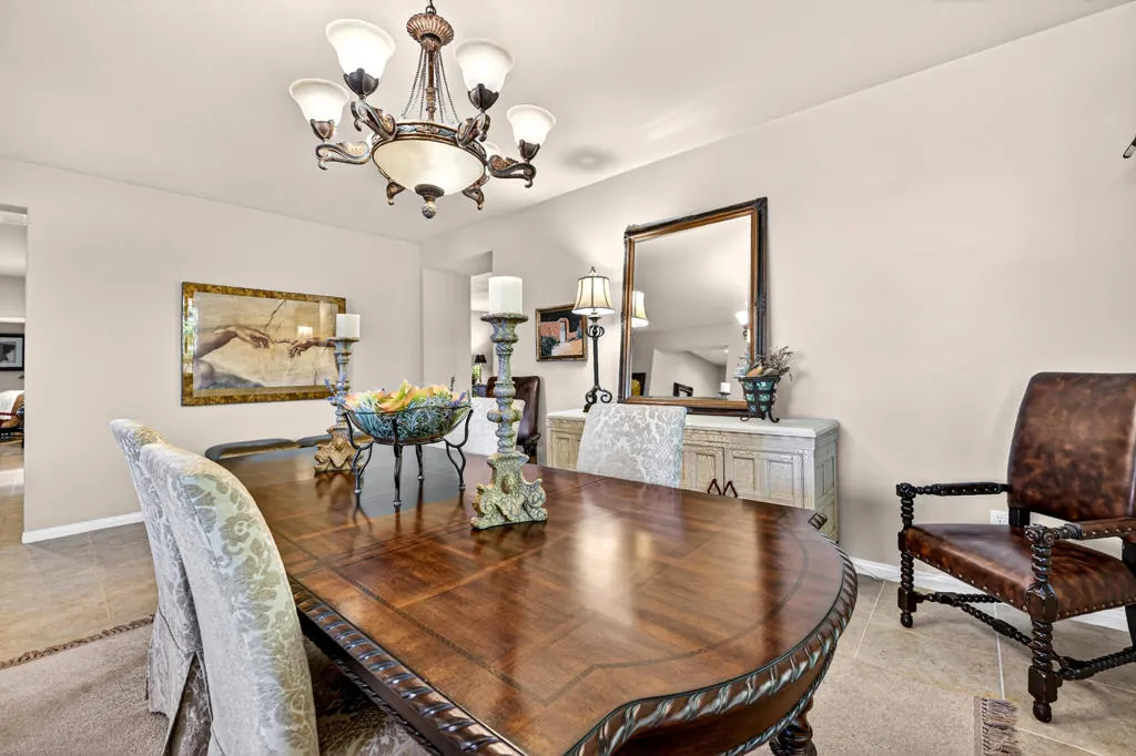 39492 Camino Piscina, Indio, California 92203 home-pic-10