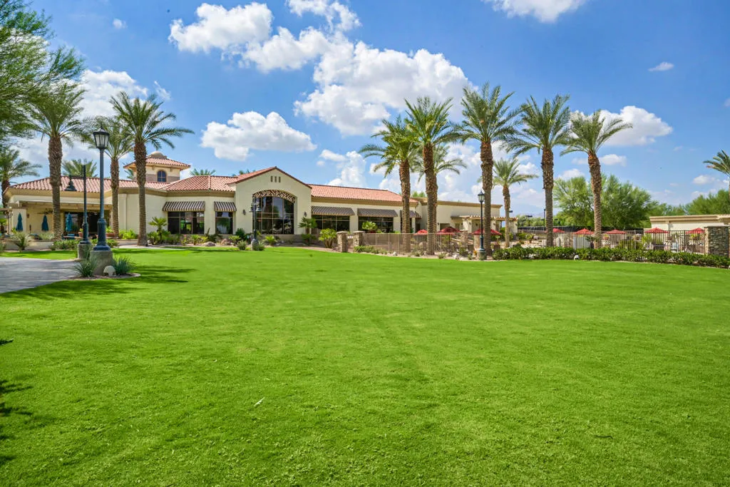 39492 Camino Piscina, Indio, California 92203 home-pic-46