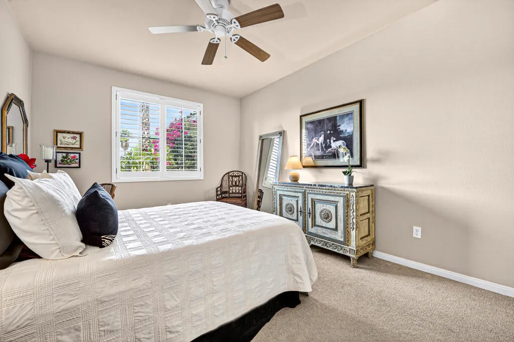 39492 Camino Piscina, Indio, California 92203 home-pic-26