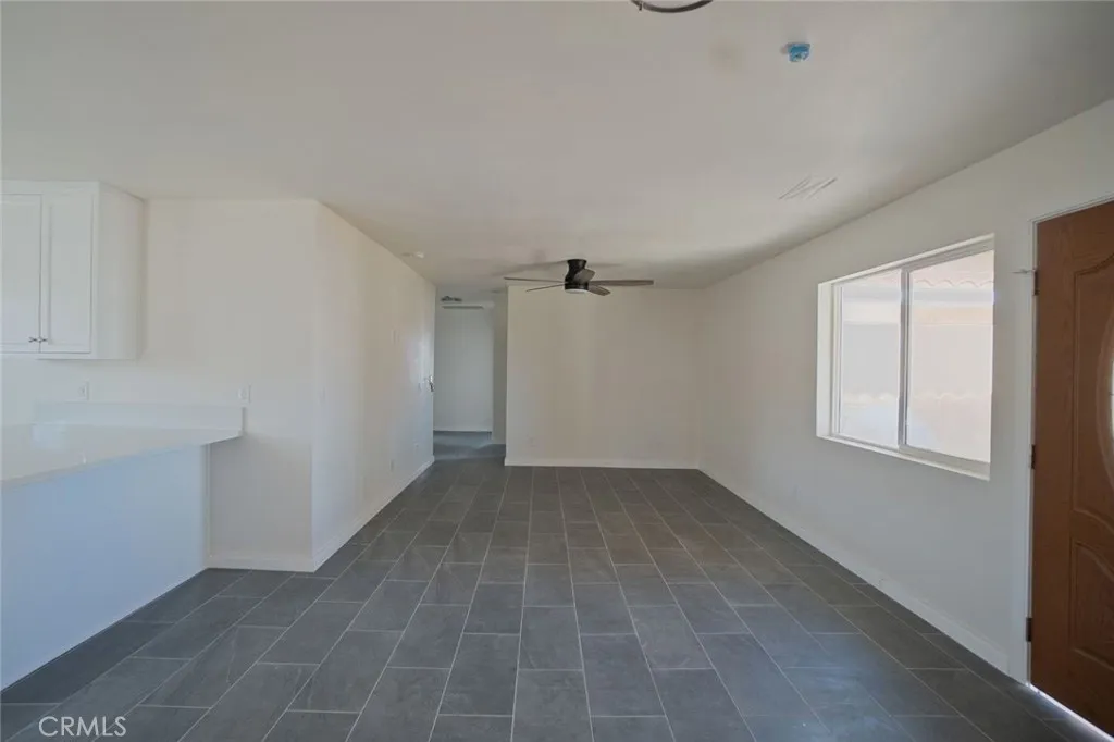 10917 Bartlett Avenue, Adelanto, California 92301 home-pic-4