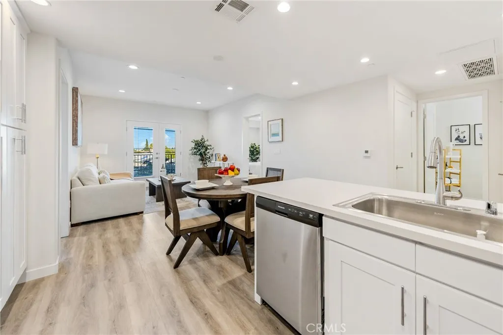 419 N Chandler Avenue 311, Monterey Park, California 91754 home-pic-7