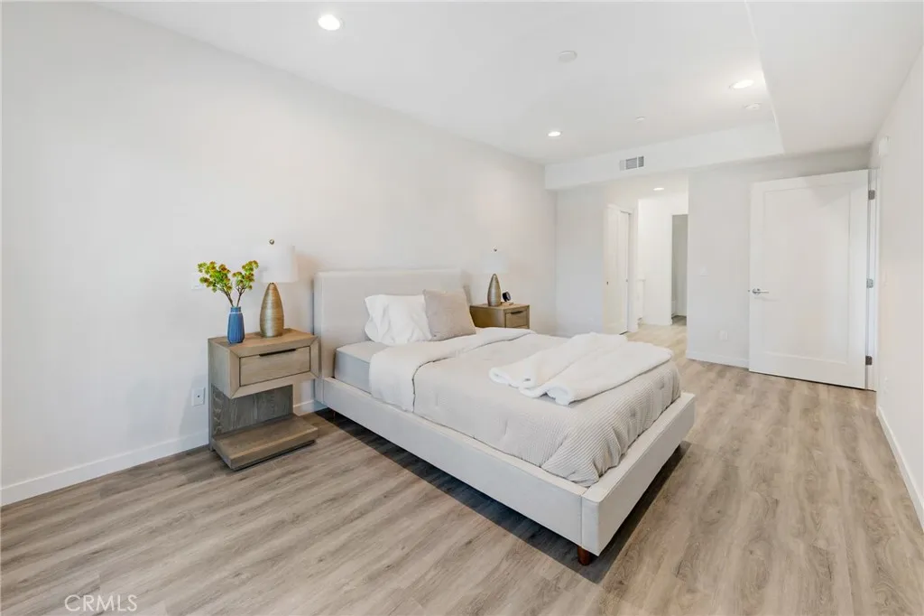 419 N Chandler Avenue 311, Monterey Park, California 91754 home-pic-15