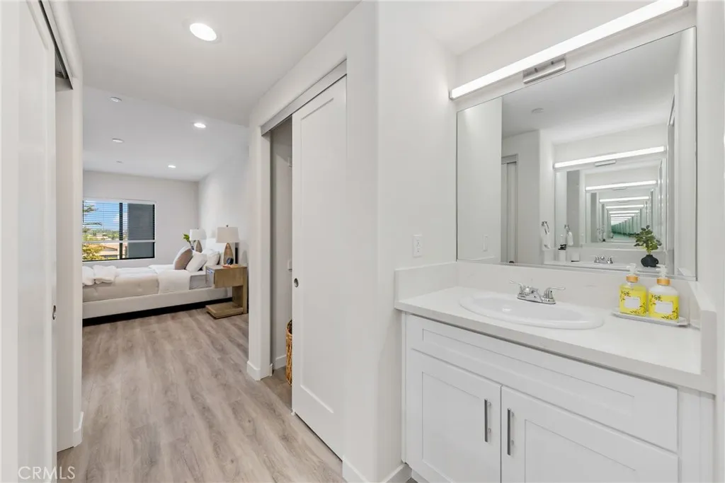 419 N Chandler Avenue 311, Monterey Park, California 91754 home-pic-16