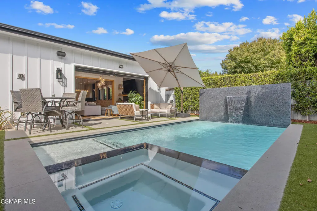 5444 Murietta Avenue, Sherman Oaks, California 91401 home-pic-42